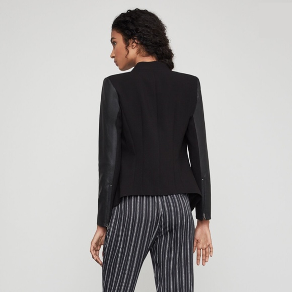 BCBGMAXAZRIA Contrast Open Blazer - Picture 3 of 8